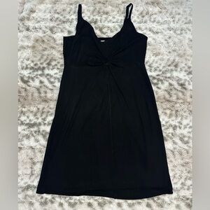H&M Mini Dress women Black Medium 100% Viscose Pull on